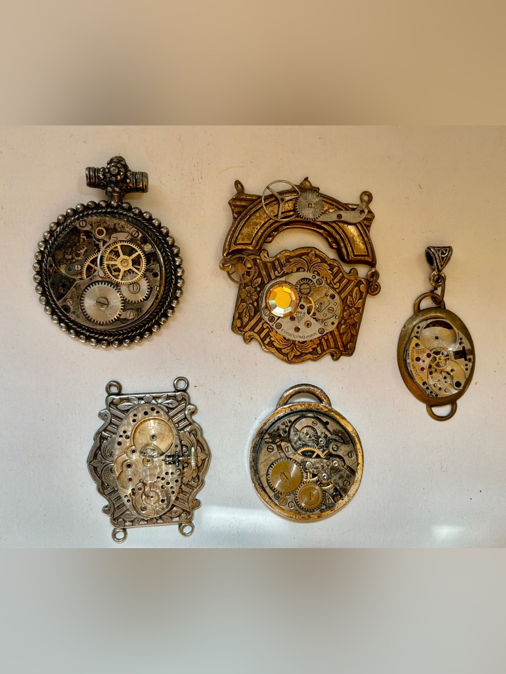 WP-22…5  vintage watch part pendants